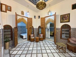 Riad AYA