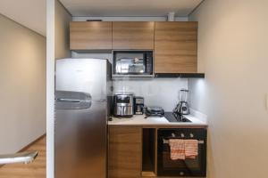 Elegant loft blocks away from La Galeria