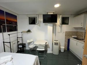 Small Studio in Central Madrid