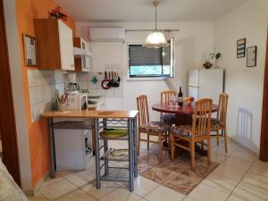 Romantic Apartment Flower