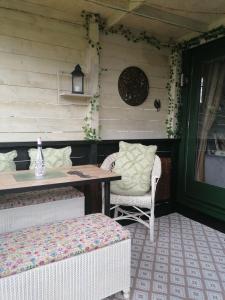 Theddlethorpe Horsebox Glamping