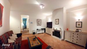 Aroeira Villa, Beach&Golf with private garden