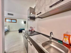 Abruzzi Home