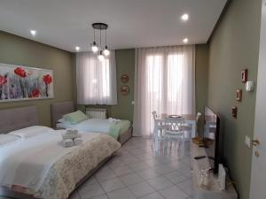 Trezzano Home