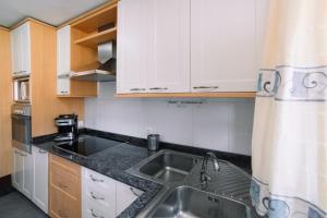 Clásico y luminoso en Vigo by CABANA Rentals