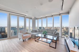 Stratford international Executive Room