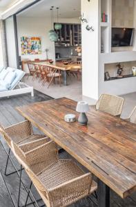 New Standard of Luxury, Villa Mette 300m to beach