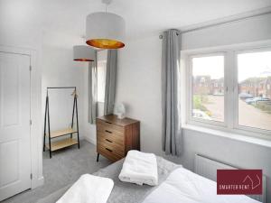 High Wycombe - Garden Parking 2Bed