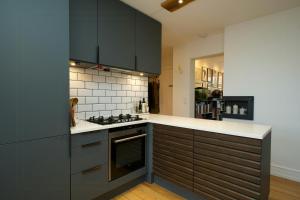 Bright Apartment With Three Balconies On Nørrebro
