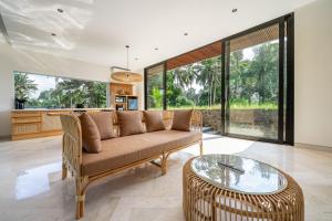 Happiness X5- 3BR Jungle Villa Retreat in Ubud