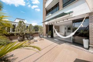 Luxury Loft w Private Jacuzzi & Terrace -El Poblado