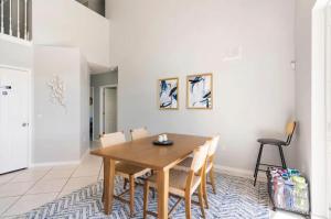 Disney Days & Sunshine Stays