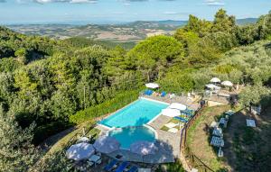 Gorgeous Apartment In Montecastelli Pisano