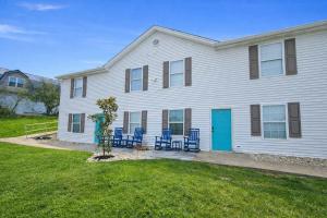 Arkstone Retreat 2 - Chic 2 Bedroom