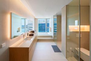 Busan Station BOOKING THE BAY