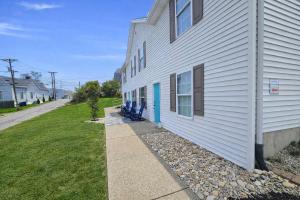 Arkstone Retreat 2 - Chic 2 Bedroom