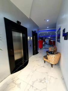 Studio Kandi Palace 10th floor, Netflix, Free Maid, 55sqm