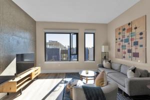 Mission Bay 1 BR w Work Setup by Anyplace - 11668