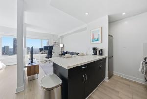 Nob Hill Junior 1 BR w Work Setup by Anyplace - 11736