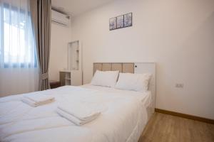 Vera Cozy Stay 1