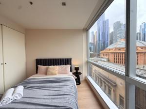 Iconic QV Aparment Hideaway Chic 2BR CBD Escape M39
