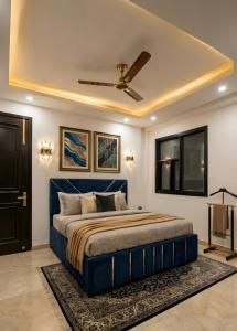 Velvet Den Luxury Living in South Delhi Prime area 3BHK with 3 bedroom 2 bathroom with kitchen and hall and balcony