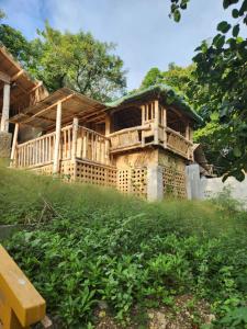 Guarin House
