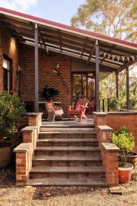 Halcyon House - A Hidden Bushland Retreat