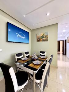 Appartement Luxe Vue Ville & Piscine