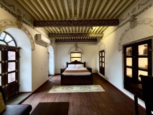 Hem Narsinghs Heritage