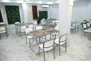 Hotel Lotus Infinity