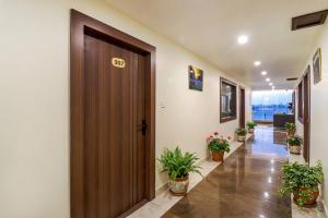 Hotel RK Residency