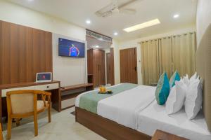 Hotel RK Residency