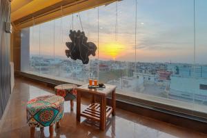 Hotel RK Residency