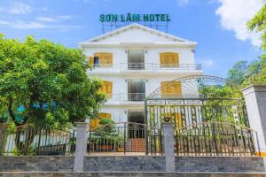 Sơn Lâm Hotel