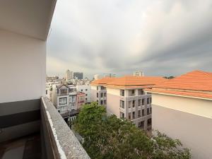 Luxurious Fully Furnished Apartment in Middle of Phu Nhuan