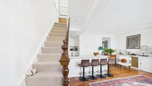 Charming Notting Hill Portobello Home