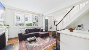 Charming Notting Hill Portobello Home