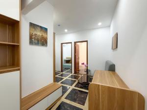 Modern Fully Furnished Apartment in Middle of District 1
