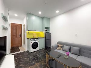 Modern Fully Furnished Apartment in Middle of District 1