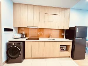 Lancaster Luminaire - HoBa Housing