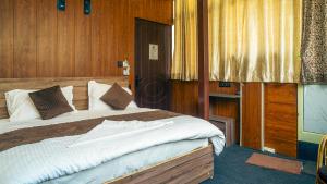 Krishna Home Stay Tapovan