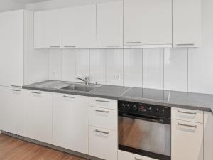 Executive 2BR Flat 100sqm - Mainau 6