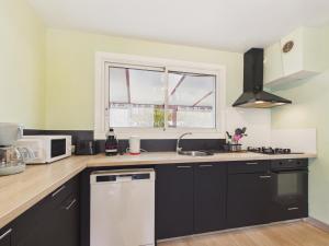 Maison familiale pour 6, barbecue et jardin
