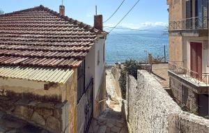 Stunning Apartment In Nafpaktos With Wifi