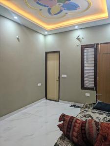 Aesthetic & Spacious Room Modern Home Experience