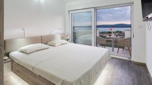 Villa Freya by Villas Guide