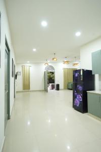 Olivine By Housiify