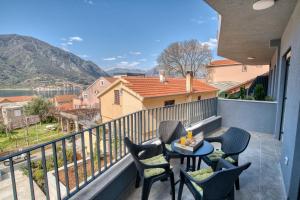 Boka Gardens Sea View Apartment 4 by MN Property