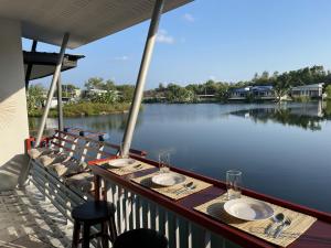 Bleu Oasis House - 2BR - Smart TV